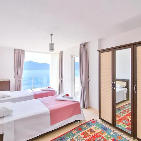 فيلة Sleeps 6 Pool Air Con Wifi